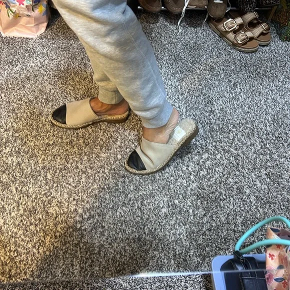 Laurie Felt Beige and Black Mules - Picture 4 of 4